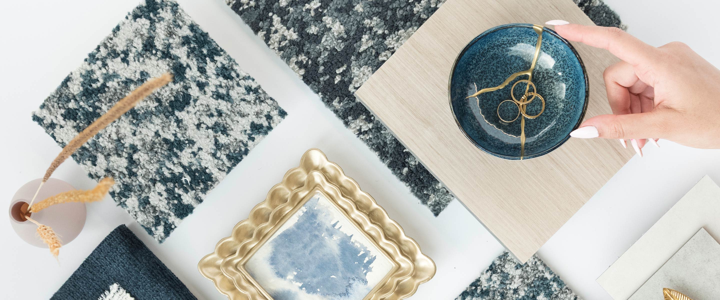 Modern Finds Living